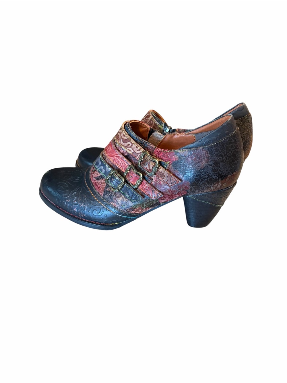 L'Artiste by Spring Step Graphic Leather Buckle Heel shoes Black Multi 39